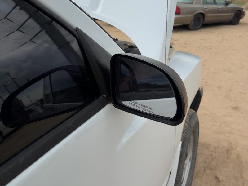 2005-2011 Dodge Dakota (mid-size) Door Mirror RH