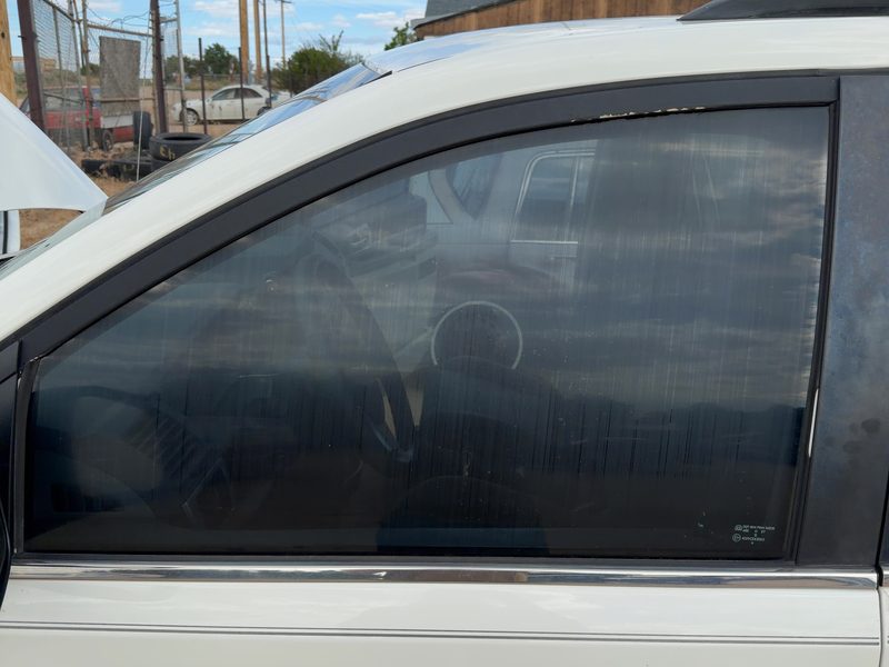 2008-2020 Chrysler Town & Country Front Door Glass/Window LH