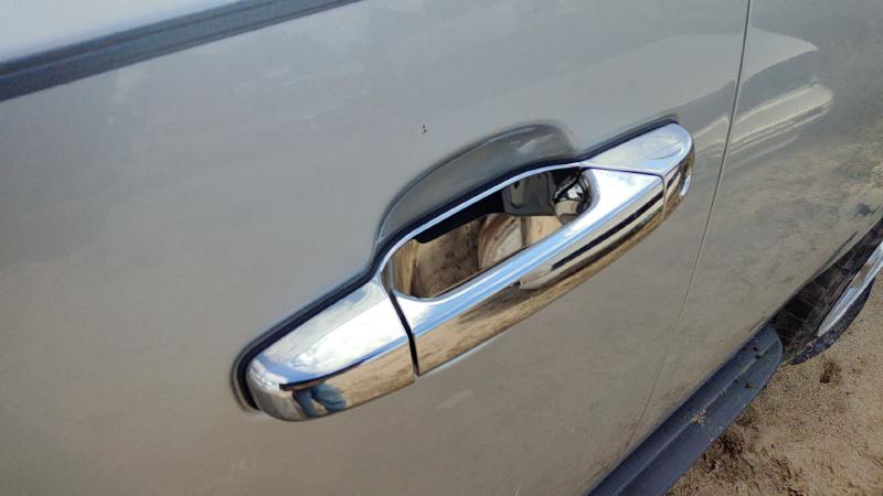 2007-2014 Chevrolet Tahoe Outside Door Handle LH