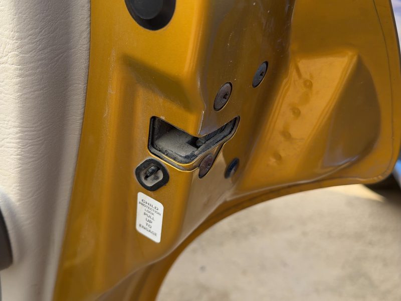2001-2010 Pt Cruiser Rear Door Latch RH