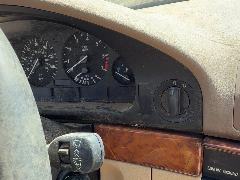 1997-2003 BMW 530i Dash Panel