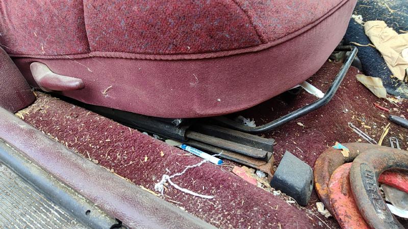 1998 Buick Lesabre (80 & Up) Seat Track