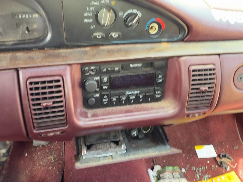 1994-1995 Oldsmobile Eighty-eight (80 & Up) Dash Panel