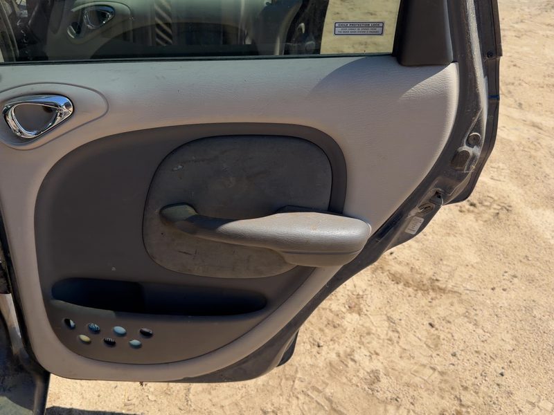 2001-2002 Pt Cruiser Rear Door Trim Panel RH