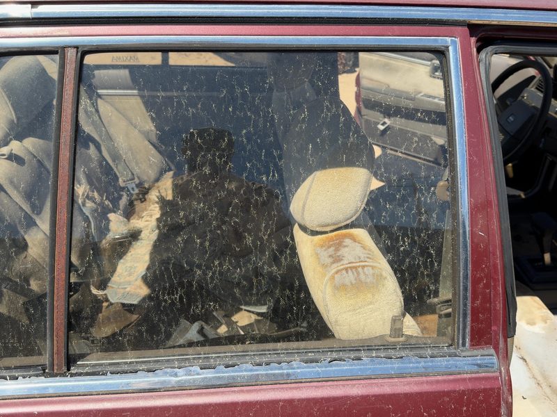 1985-1988 Nissan Maxima Rear Door Glass/Window RH