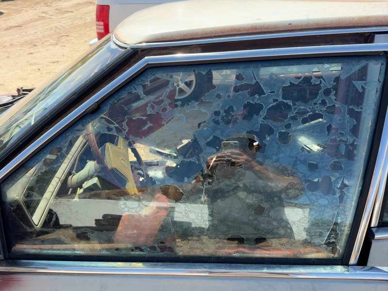 1985-1987 Buick Park Avenue (80&up) Front Door Glass/Window LH