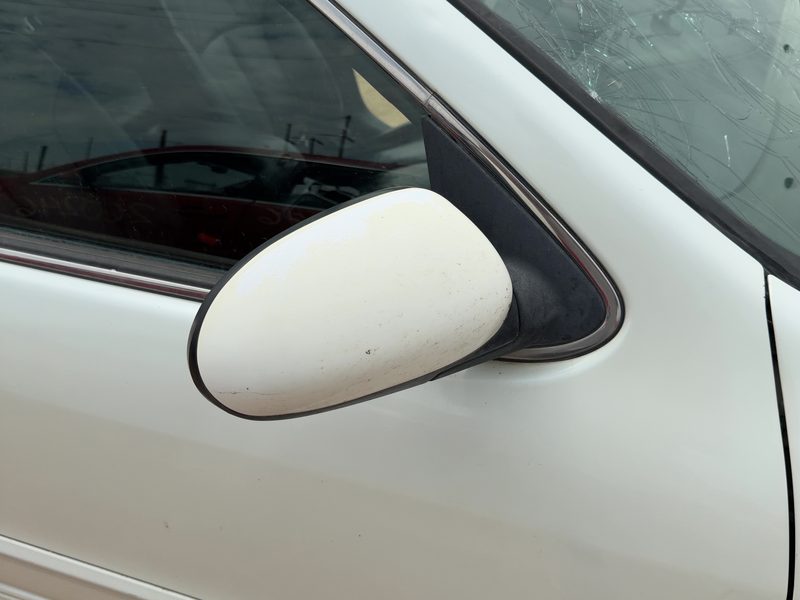 2000 Infiniti I30 Door Mirror RH