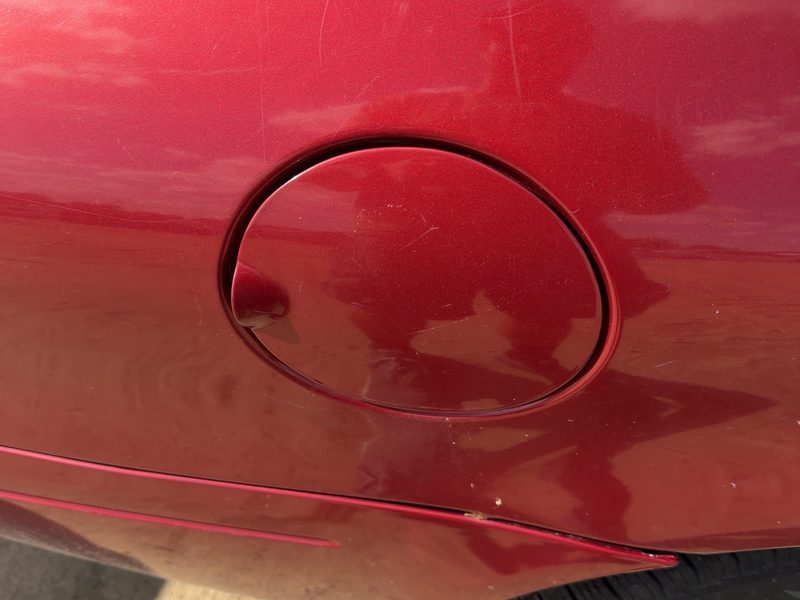 2000-2007 Ford Taurus(see Also Taurus X) Fuel Tank Door