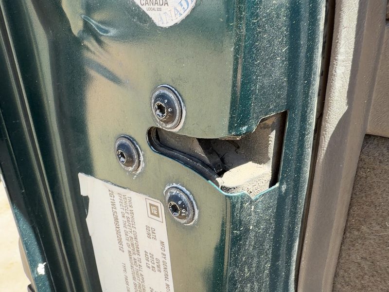 1993-2004 Lumina (also See Lumvan) Front Door Latch LH