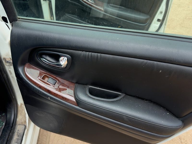 2000 Infiniti I30 Rear Door Trim Panel RH