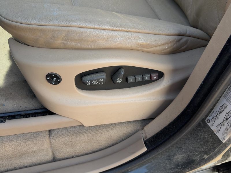2006 BMW X5 Seat Track LH