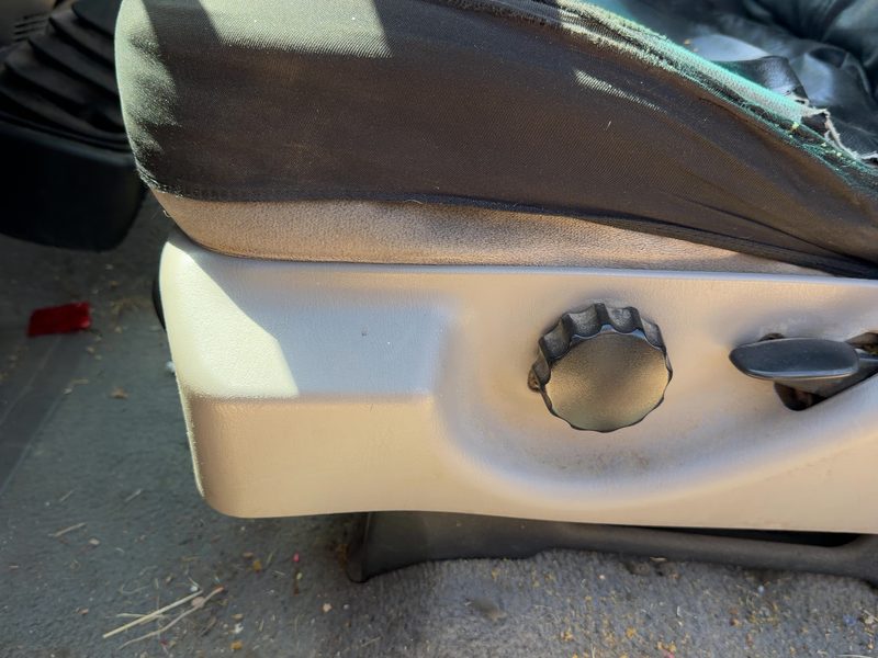 1998 Ford Pickup F150 Series Seat Track LH