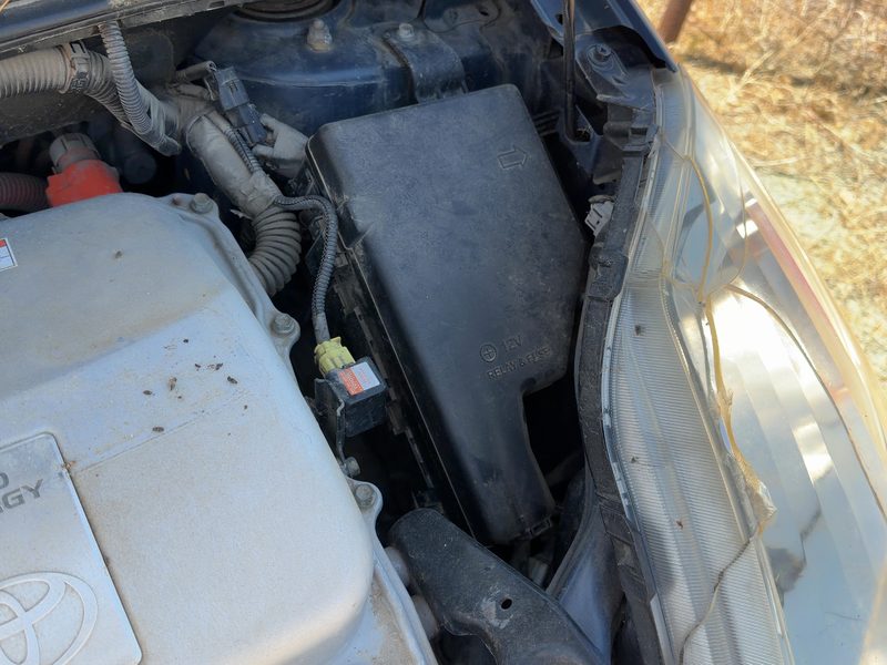 2004-2009 Toyota Prius Engine Fuse Box
