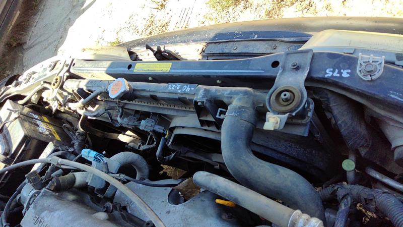 1999-2002 Infiniti G20 Radiator