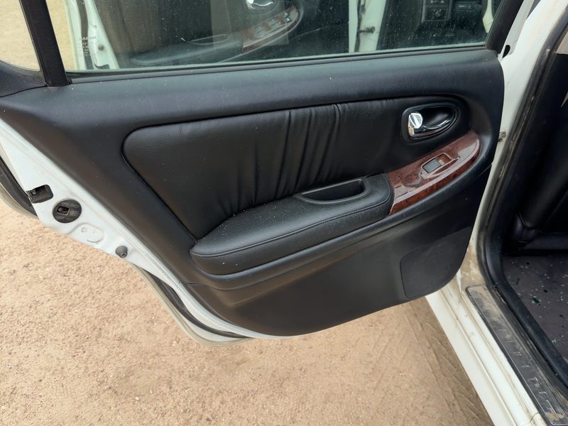 2000 Infiniti I30 Rear Door Trim Panel LH