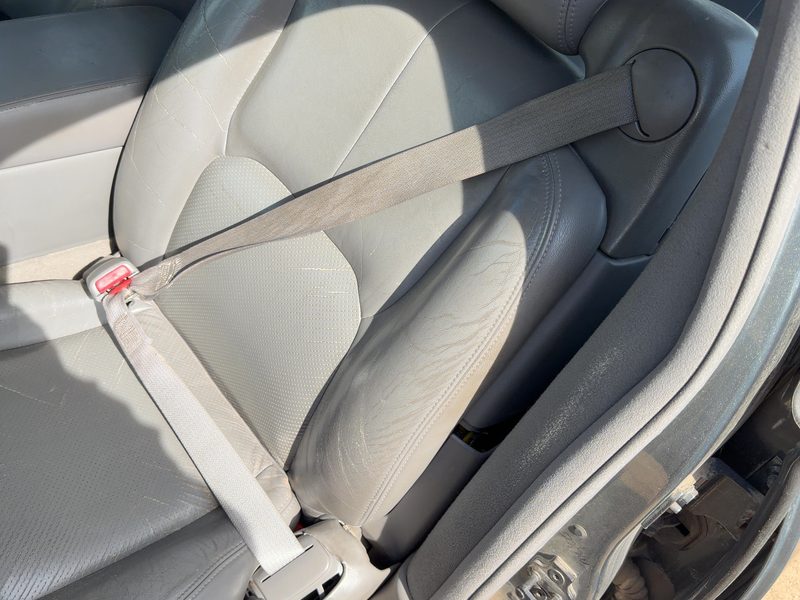 1998-2004 Cadillac Seville Front Seat Belt LH