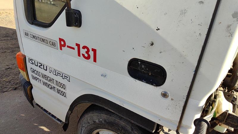 1996 Isuzu Truck (big Truck) Front Door LH