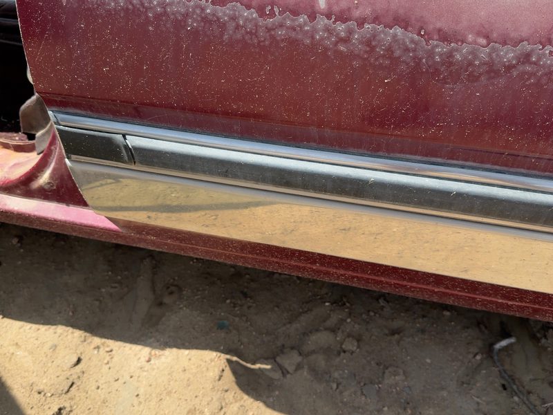 1986 Buick Park Avenue (80&up) Rear Door Moulding LH