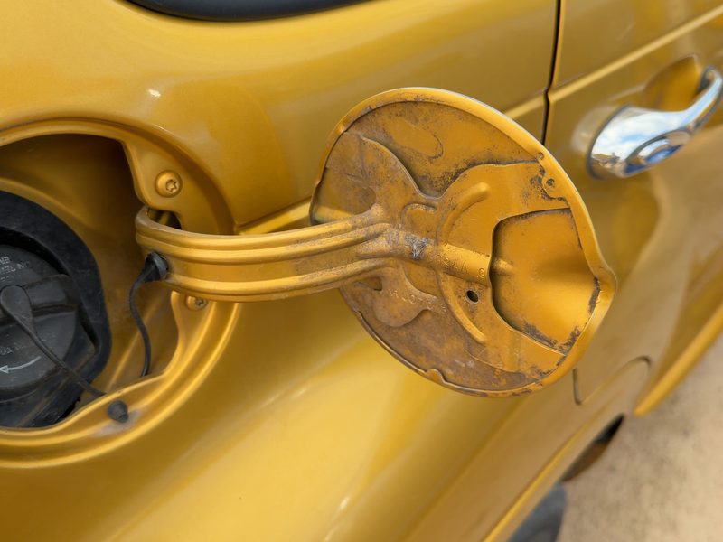 2001-2010 Pt Cruiser Fuel Tank Door