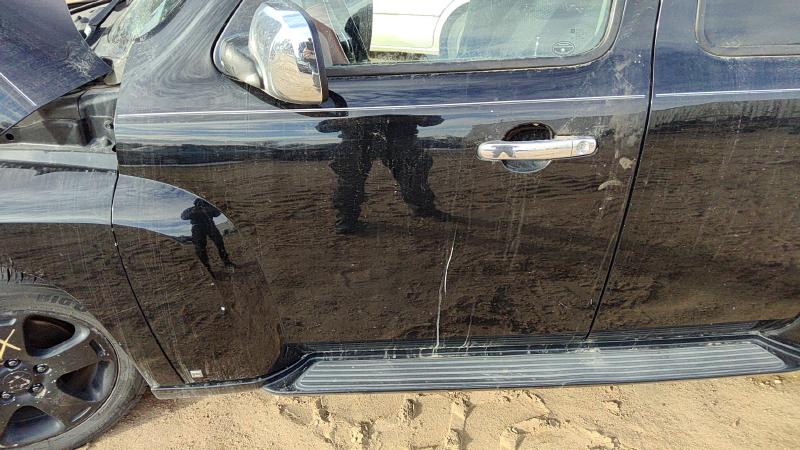 2006-2011 Chevrolet Hhr Front Door LH