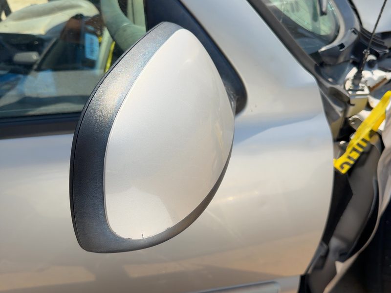 2003-2007 Chevy/gmc Suburban 1500 Series Door Mirror RH