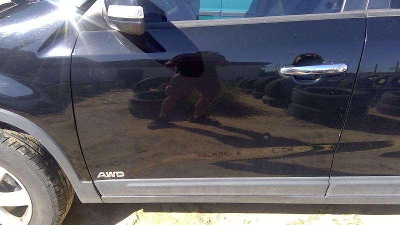 2011-2015 Kia Sorento Front Door LH