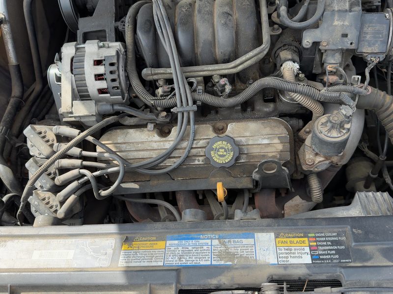 1993-1995 Oldsmobile Eighty-eight (80 & Up) Cylinder Head