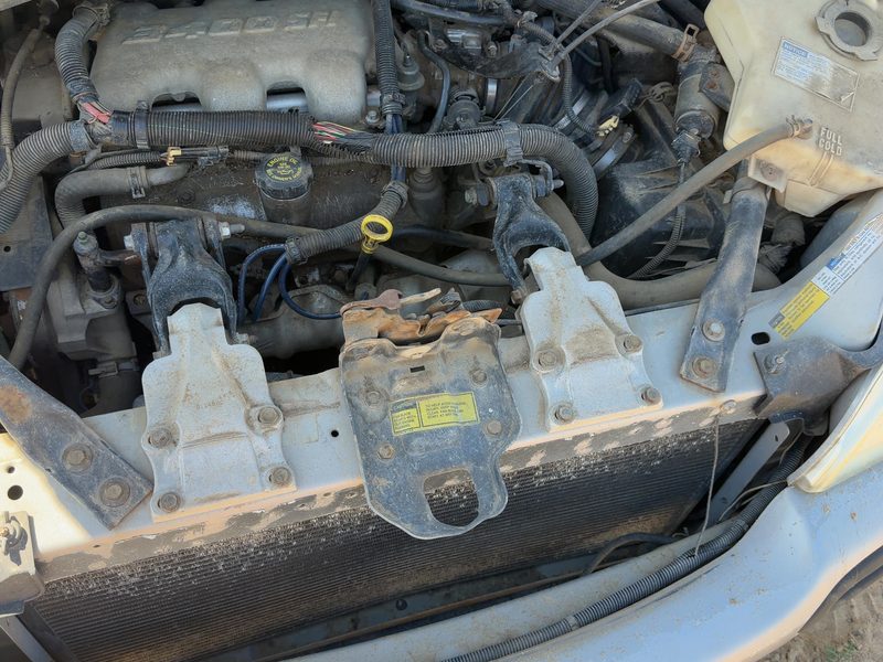 1997-2009 Chevrolet Venture Radiator Support