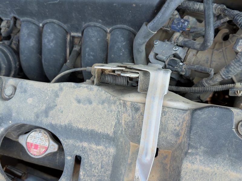 2005-2006 Honda Crv Radiator Support