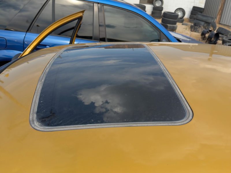 2001-2010 Pt Cruiser Roof Glass (Glass Only)
