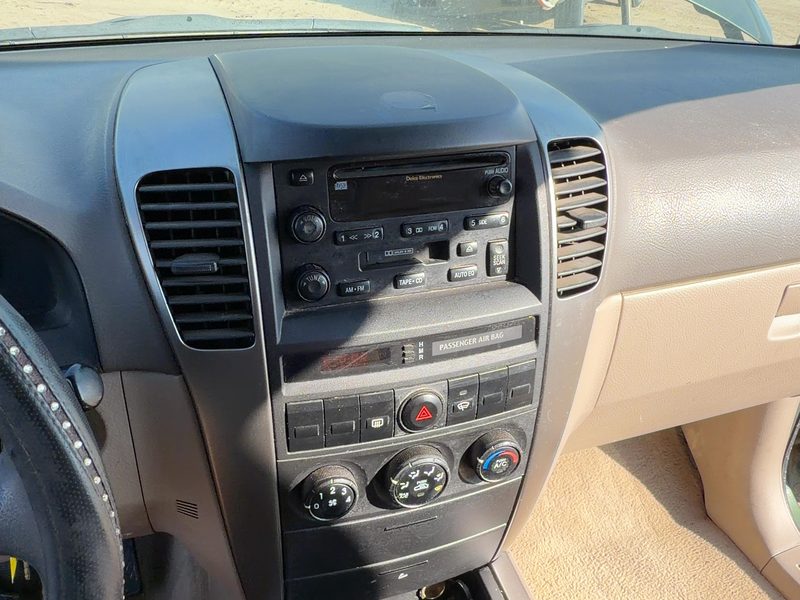 2003-2009 Kia Sorento Dash Panel