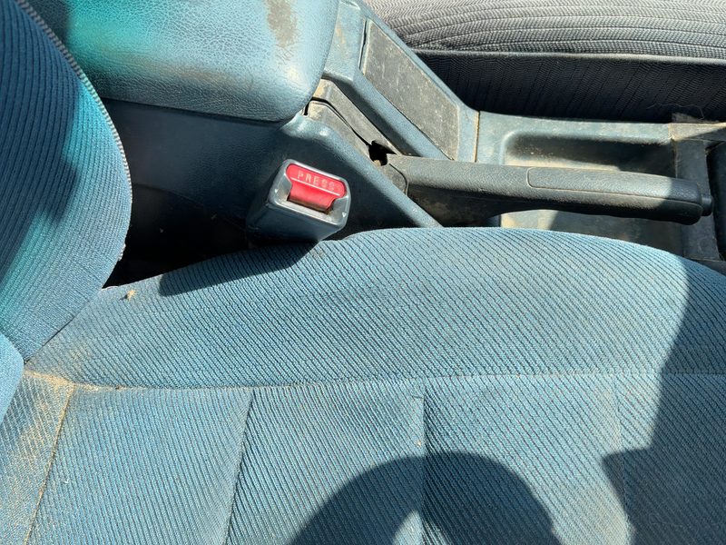 1994 Subaru Legacy/ Outback Front Seat Belt LH