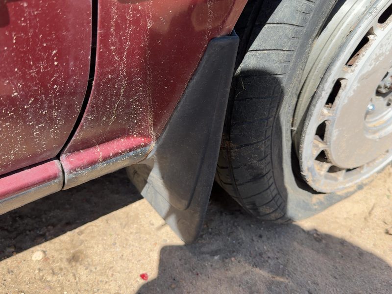 1987 Nissan Maxima Fender Moulding RH