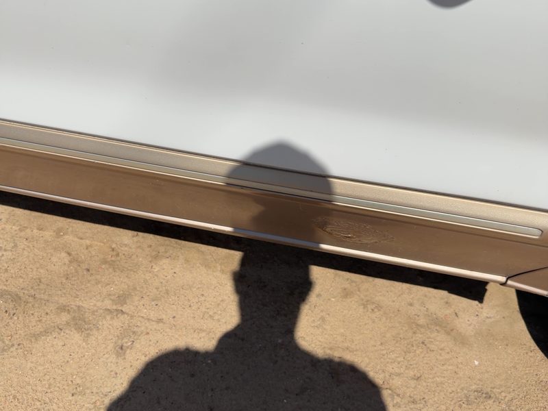 1996 Mercury Villager Front Door Moulding RH