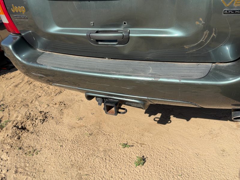 1999-2004 Jeep Grand Cherokee Rear Bumper Assembly