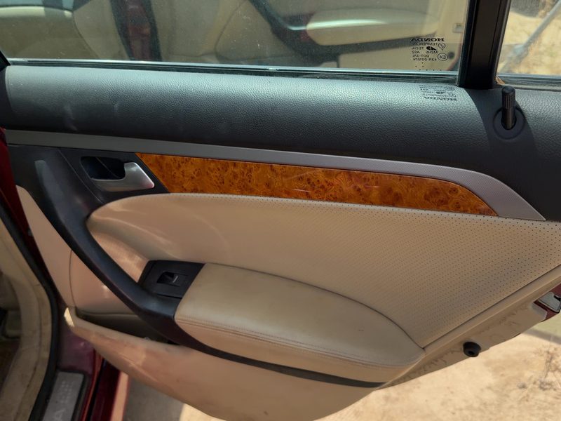 2004-2006 Acura Tl Rear Door Trim Panel RH