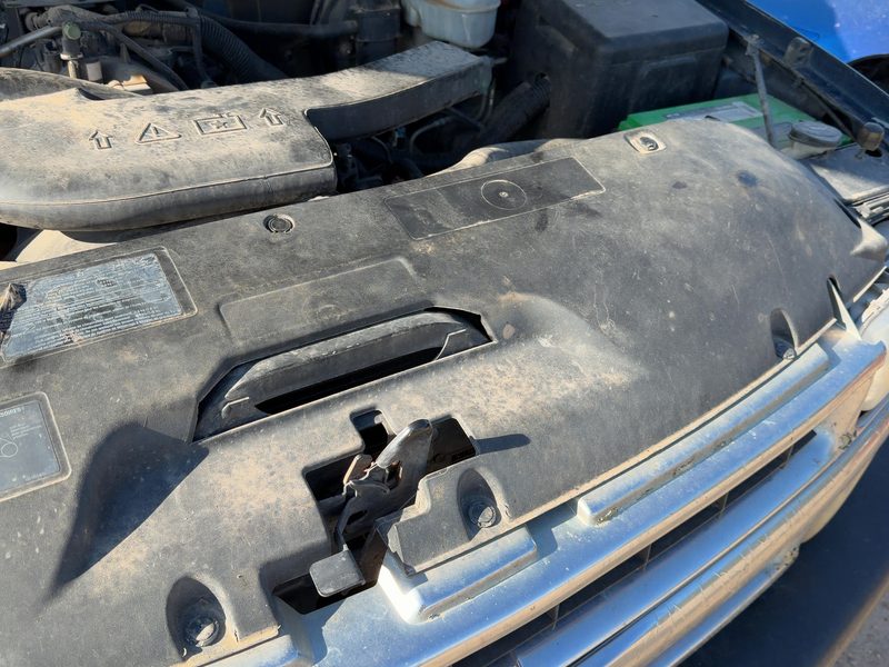 2003-2007 Chevy/gmc Suburban 1500 Series Radiator Support