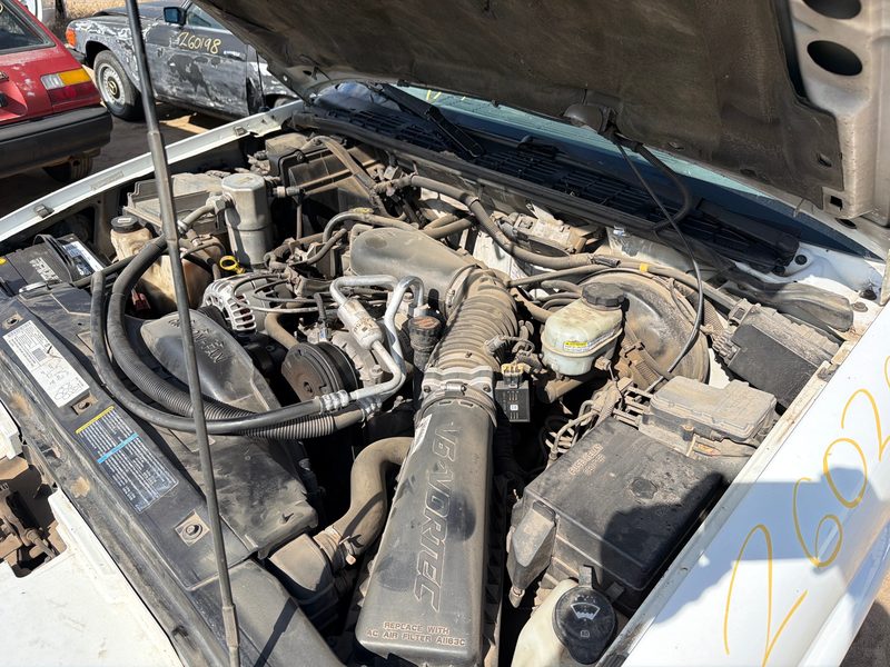 2002 Blazer S10/jimmy S15 Rear Knuckle/Stub Axle RH