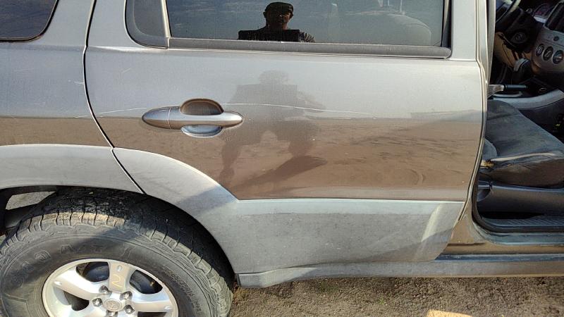 2005-2006 Mazda Tribute Rear Door RH