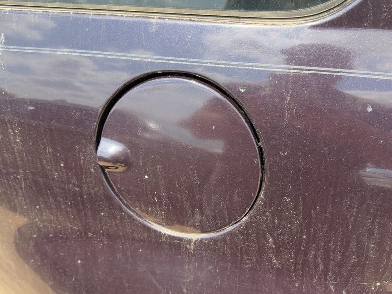 2005-2009 Chevrolet Equinox Fuel Tank Door