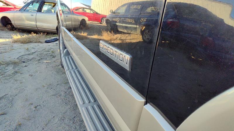 2007-2017 Ford Expedition Front Door RH