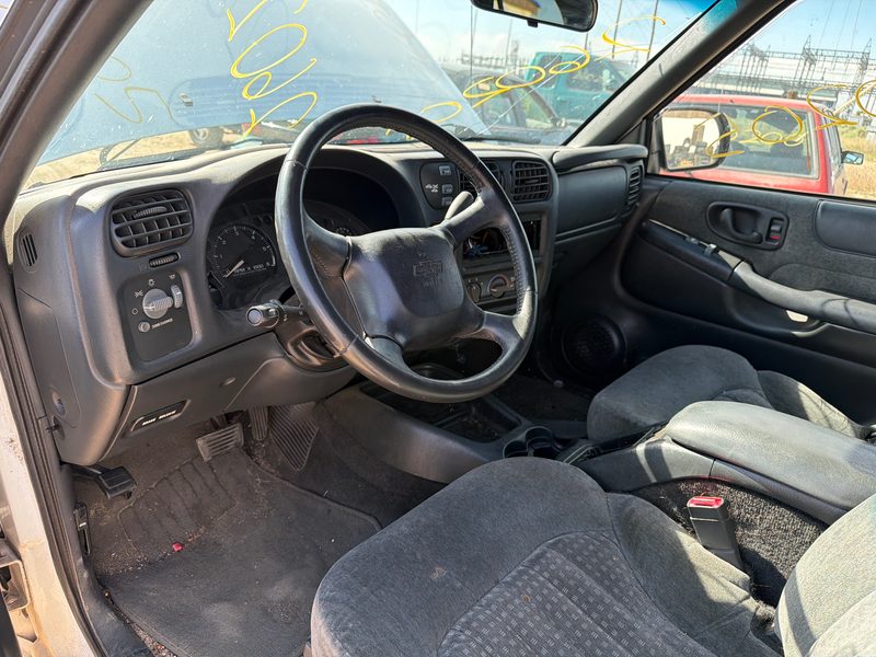 2002 Blazer S10/jimmy S15 Vehicle Unit Complt.