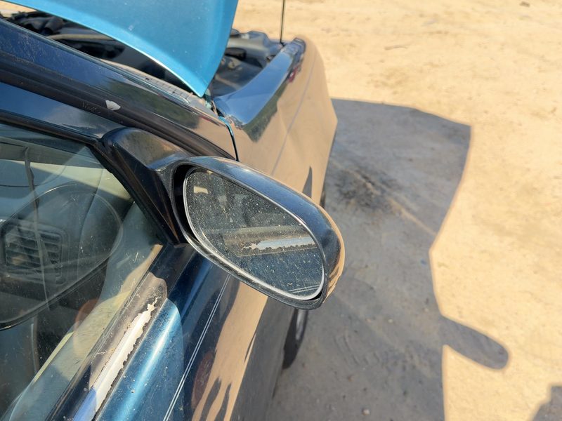 1998-2002 Toyota Corolla (also See FX 87-88) Door Mirror RH