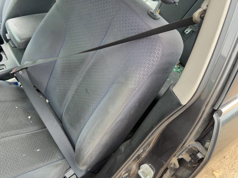 2003-2006 Nissan Altima Front Seat Belt LH