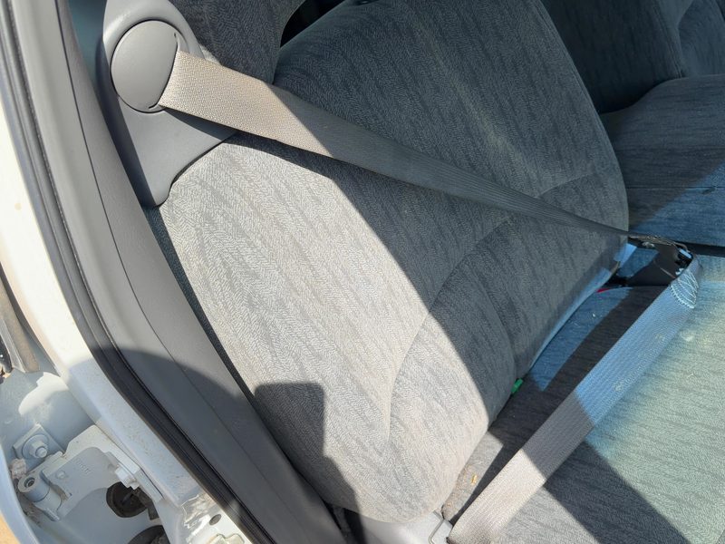 2000-2005 Buick Lesabre (80 & Up) Front Seat Belt RH