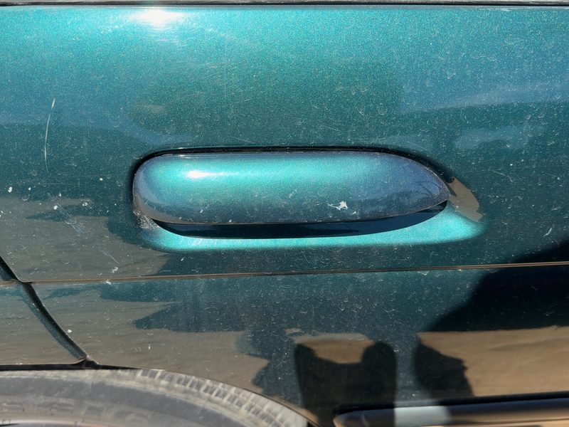 1999 Lumina (also See Lumvan) Outside Door Handle RH