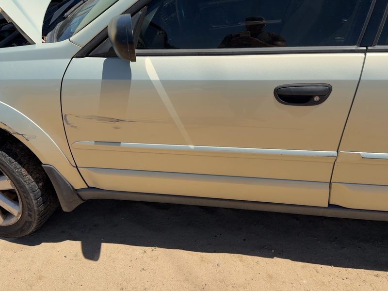 2005-2009 Subaru Legacy/ Outback Front Door LH