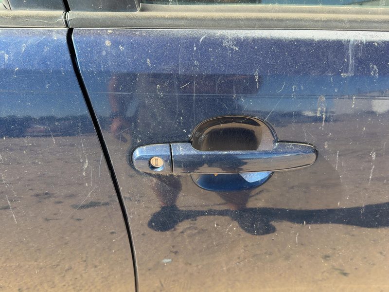 2003-2008 Toyota Matrix Outside Door Handle RH