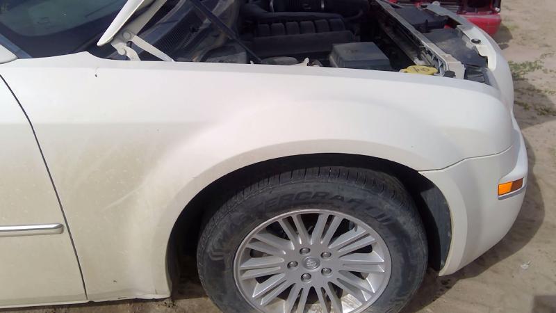 2005-2010 Chrysler 300 Fender RH