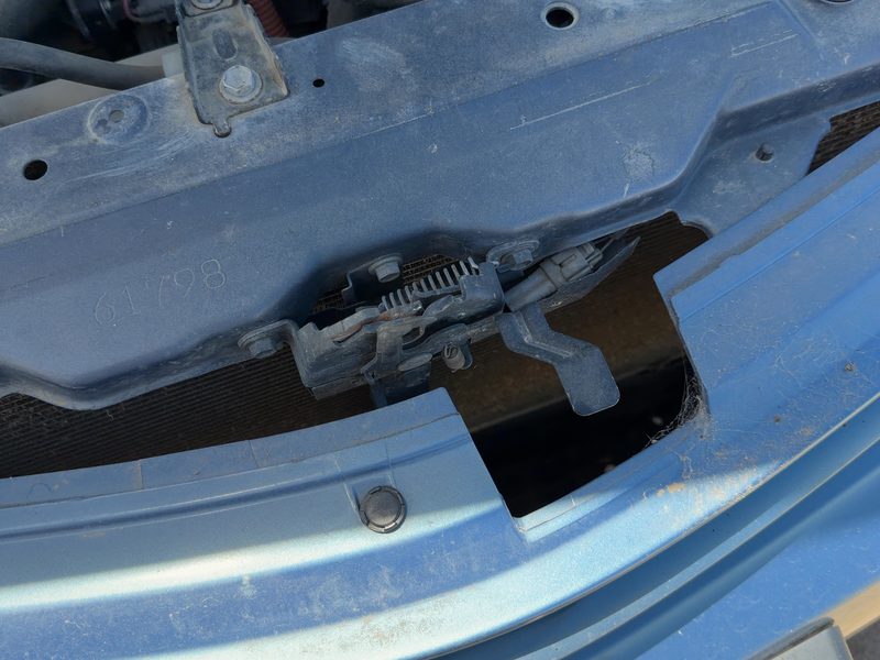 2004-2009 Toyota Prius Radiator Support